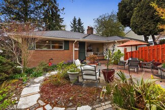 3819 46th Ave SW, Seattle, WA 98116