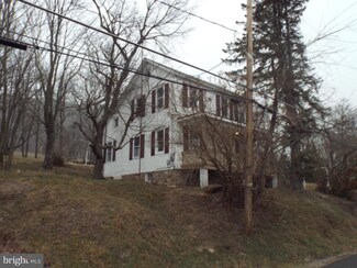 369 Phineyville Rd, Ringtown, PA 17967