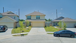 4207 Palmetto Grove Ln, Baytown, TX 77521