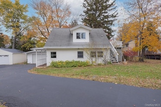 17 Old Lake Rd, Congers, NY 10920