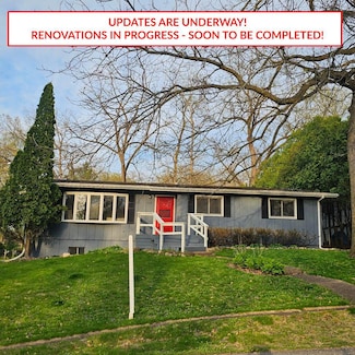 560 Free Church Dr, Williams Bay, WI 53191