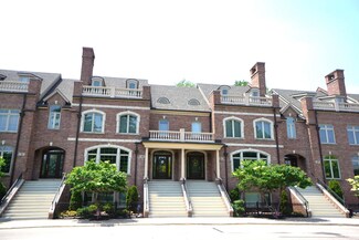 8 N Smith St, Palatine, IL 60067