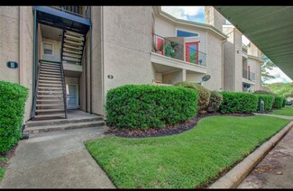 10855 Meadowglen Ln Unit 931, Houston, TX 77042