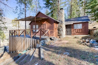51823 Camp Sierra Rd, Shaver Lake, CA 93664