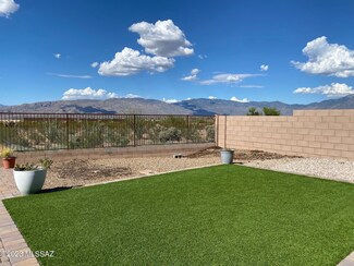 10264 S Cienega Knolls Loop, Vail, AZ 85641