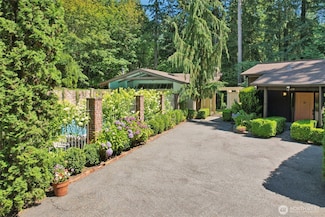 19419 Grannis Rd, Bothell, WA 98012