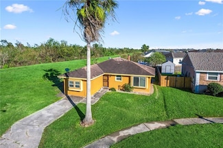 13 Assumption Place, New Orleans, LA 70129
