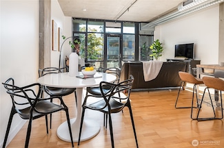 2720 3rd Ave Unit 314, Seattle, WA 98121