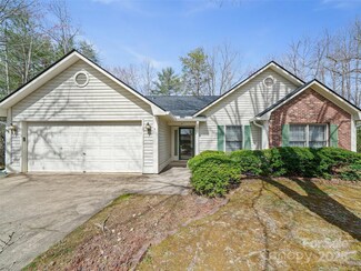407 E Glensprings Ct, Fletcher, NC 28732