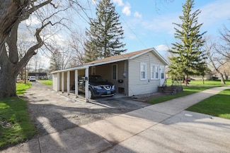 5938 Dunham Rd, Downers Grove, IL 60516
