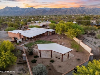9460 E Catalina (On Cul de Sac) Hwy, Tucson, AZ 85749