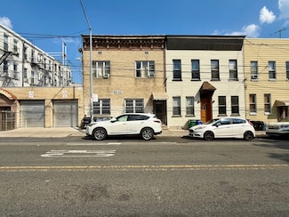 18-22 Stanhope St, Flushing, NY 11385