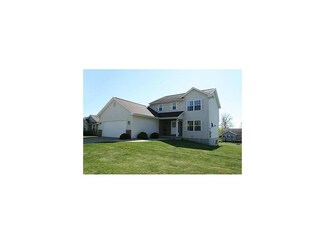 1900 Parkland Dr, Ely, IA 52227