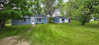 310 Lincoln St E, Burtrum, MN 56318
