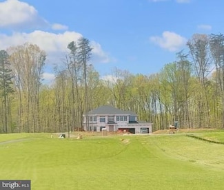 208 Castlebar Dr, Fredericksburg, VA 22406