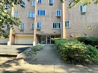 777 Hinman Ave Unit 11, Evanston, IL 60202