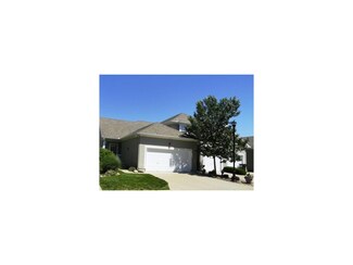 8943 Boehm Dr, Lenexa, KS 66219