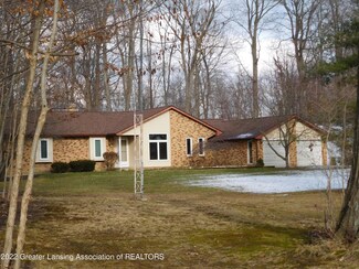 880 Stillman Rd, Mason, MI 48854