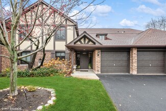 1495 Johnstown Ln Unit D, Wheaton, IL 60189