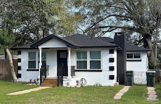 1020 W Maxwell St, Pensacola, FL 32501