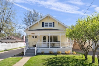 1958 Birch Lake Ave, Saint Paul, MN 55110