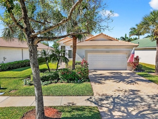 2245 Sapphire Cir, West Palm Beach, FL 33411