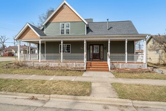 131 Madison Ave, Omro, WI 54963