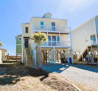 2802 Island Dr, North Topsail Beach, NC 28460