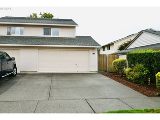 4101 Plomondon St, Vancouver, WA 98661