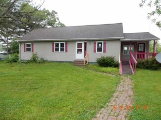 523 Park St, Loogootee, IN 47553