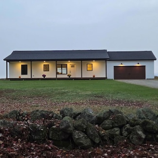 591 North Rd, Leeds, ME 04263