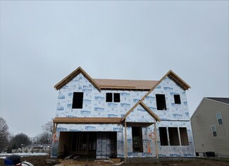 97 Princess St, Pataskala, OH 43062