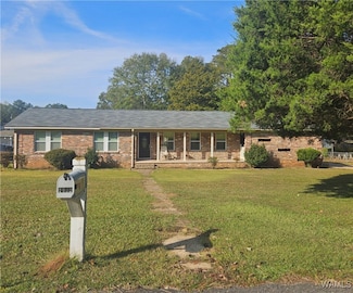 1432 48th Ct E, Tuscaloosa, AL 35404