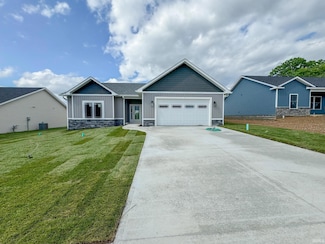 7538 W Athena Ct, Bloomington, IN 47404