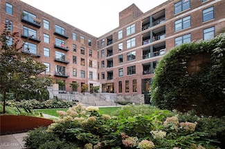 725 Johnson Ct Unit 224, Cleveland, OH 44113