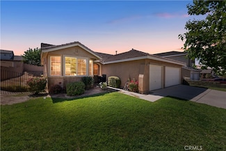 36521 Silverado Dr, Palmdale, CA 93550