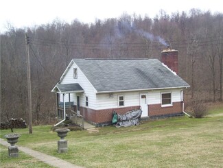 299 Cottom Rd, Dawson, PA 15428