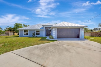 5647 NW Lorna Ct, Port Saint Lucie, FL 34986