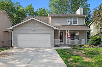 446 Hithergreen Dr, Lansing, KS 66043