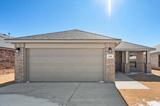 7003 8th St, Lubbock, TX 79416