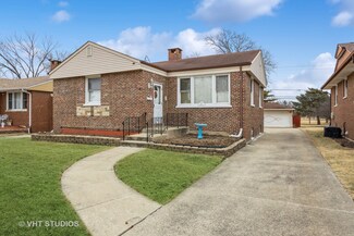 1933 Balmoral Ave, Westchester, IL 60154