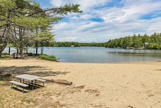 32 Coves End Rd Unit 9, Wolfeboro, NH 03894