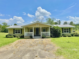 668 Evergreen Church Rd, Seminary, MS 39479