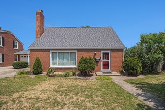 1913 Mckinley Ave, South Bend, IN 46617