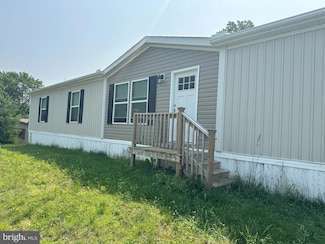 8 Forest Ln, New Providence, PA 17560