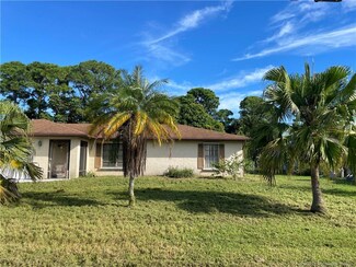 113 SE Todd Ave, Port Saint Lucie, FL 34983