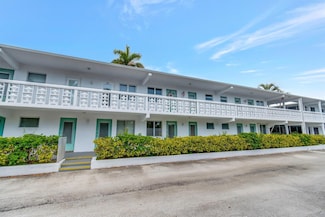 2161 NE 42nd Ct Unit 116, Lighthouse Point, FL 33064