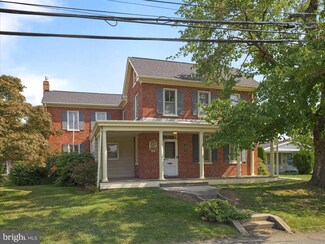 1012 S Potomac St, Hagerstown, MD 21740