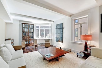 170 E 77th St Unit 4B, New York, NY 10075