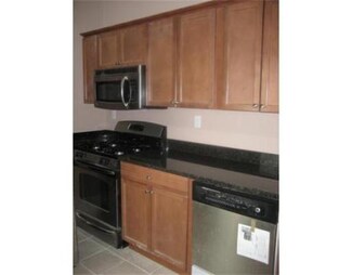 32 Supple Rd, Dorchester, MA 02121